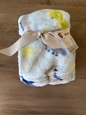 Parent’s Choice Plush Baby Blanket 30x36 Blue Animal Print NWT